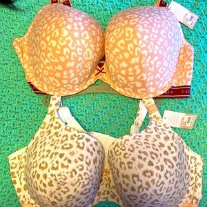 To Lane Bryant Cacique bras , they are lightly lined t-shirt bras. NWT